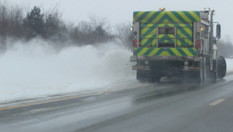 ODOT Reminding Drivers To Give Plows Room To Work - WFIN Local News