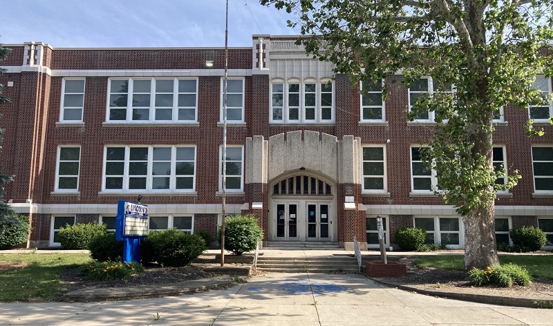 Lincoln Elementary To Become Office, Residential And Retail Spaces