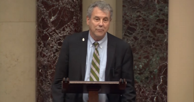 Dignity Of Work Focus Of Senator Brown’s Final Senate Speech