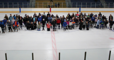 Gliding Stars Of Findlay Ice Show Coming Up