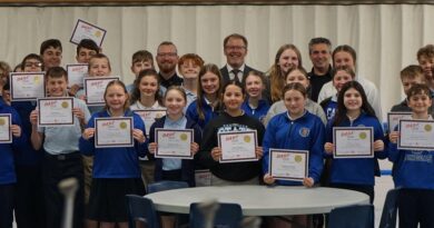Students Graduate From D.A.R.E. Program