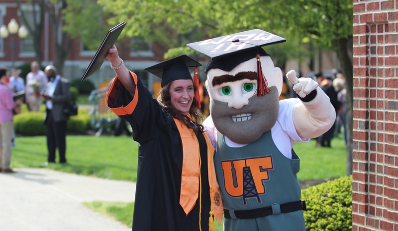 UF Celebrates Derrick The Oiler On National Mascot Day
