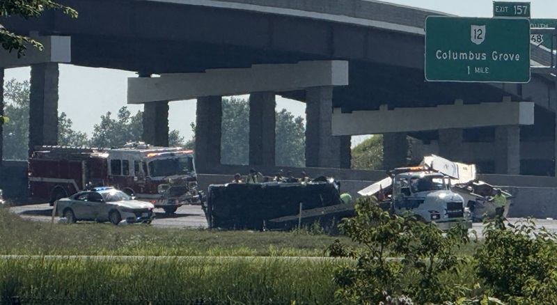 Crash On I-75 Shuts Down Southbound Lanes For Hours